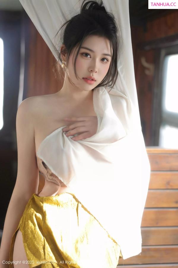   [XiuRen]高清写真图 2025.05.13 No.10269 林若凡F 黄色旗袍第47张图片